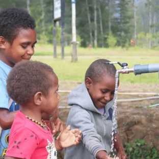 bintuni sanitasi air